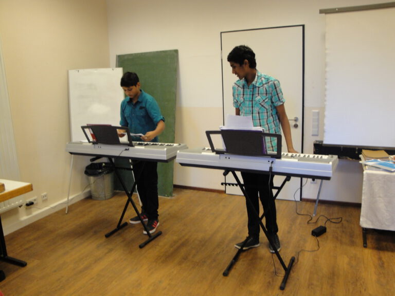 Saraswary Poosai 2012